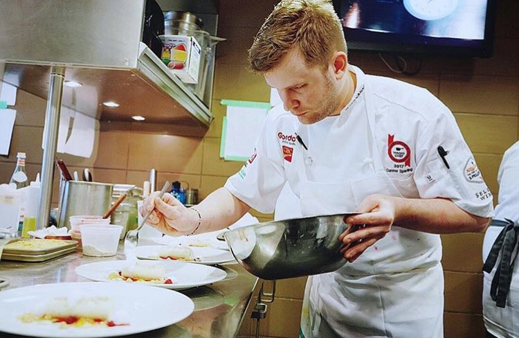 CH4Chefs's tweet photo. & the winner is @blvdyvr's Chef Connor Sperling. Congrats Chef can't wait to see what you cook up next. @HawkScholarship #HYCS2017 https://t.co/sg1naTJTzP
