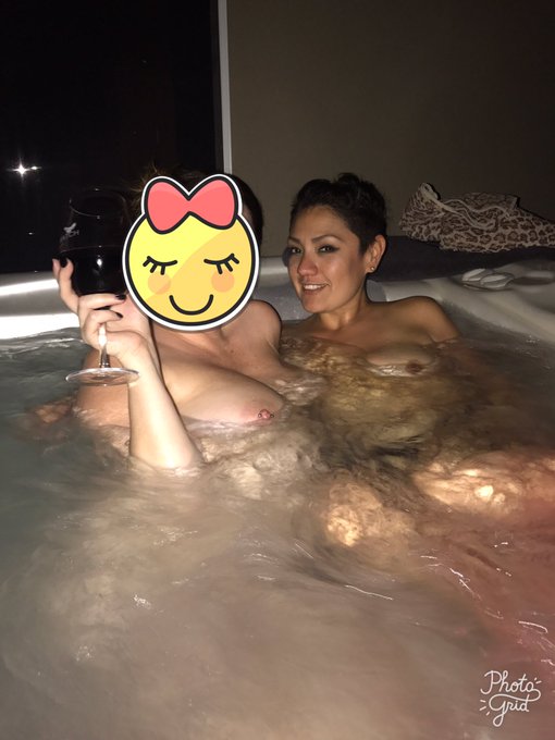 So much fun last night😈💦 https://t.co/TScpqn3JwO<a href="/tag/mvsales"class="tags"><span>#mvsales</span></a>