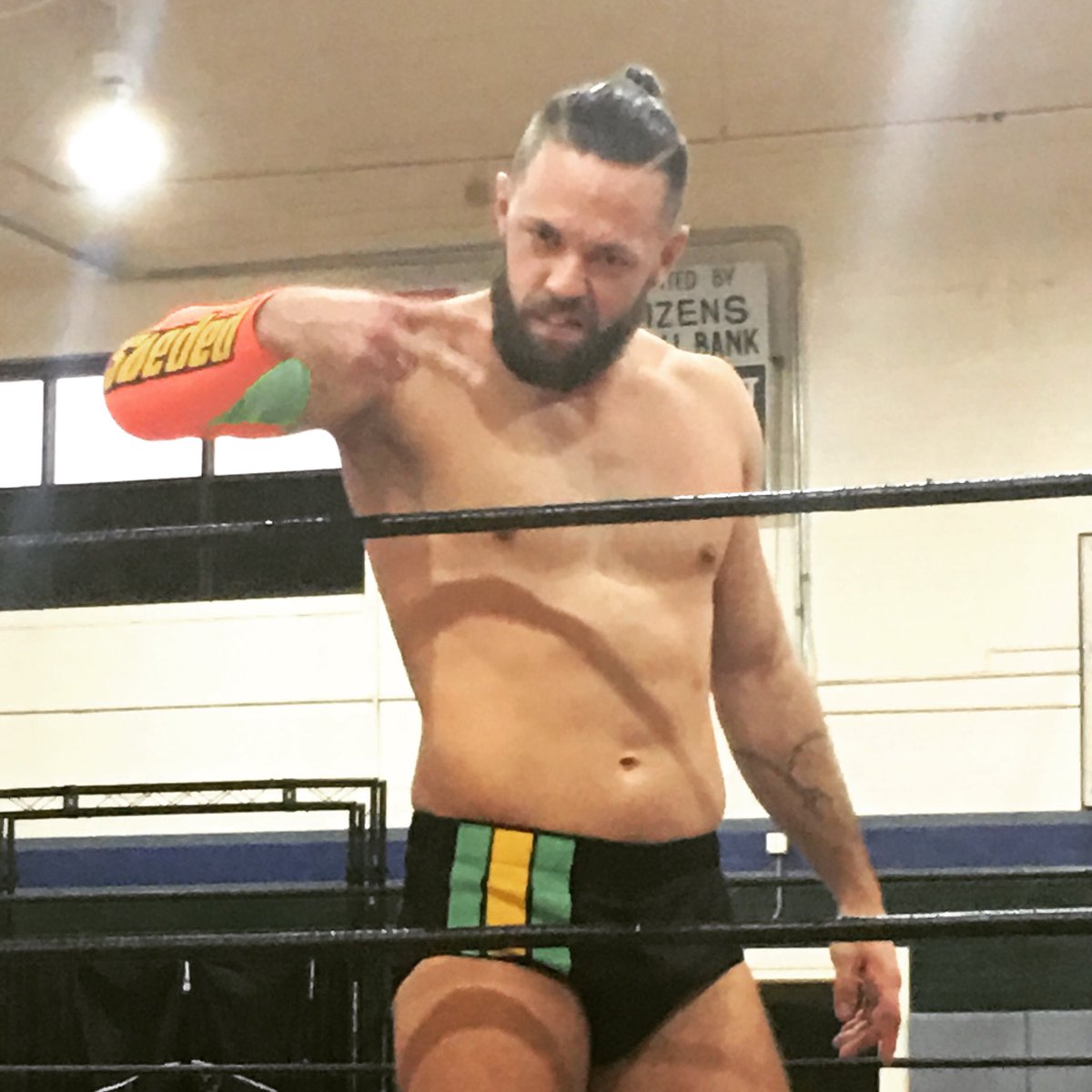 TheMattFowler's tweet photo. Slick ass funky fresh motherfucker @SuedeThompson killed/slayed/crushed at @nawadallas! Go see him if you can. He’s worth all the admissions https://t.co/LDDbDy0s4m