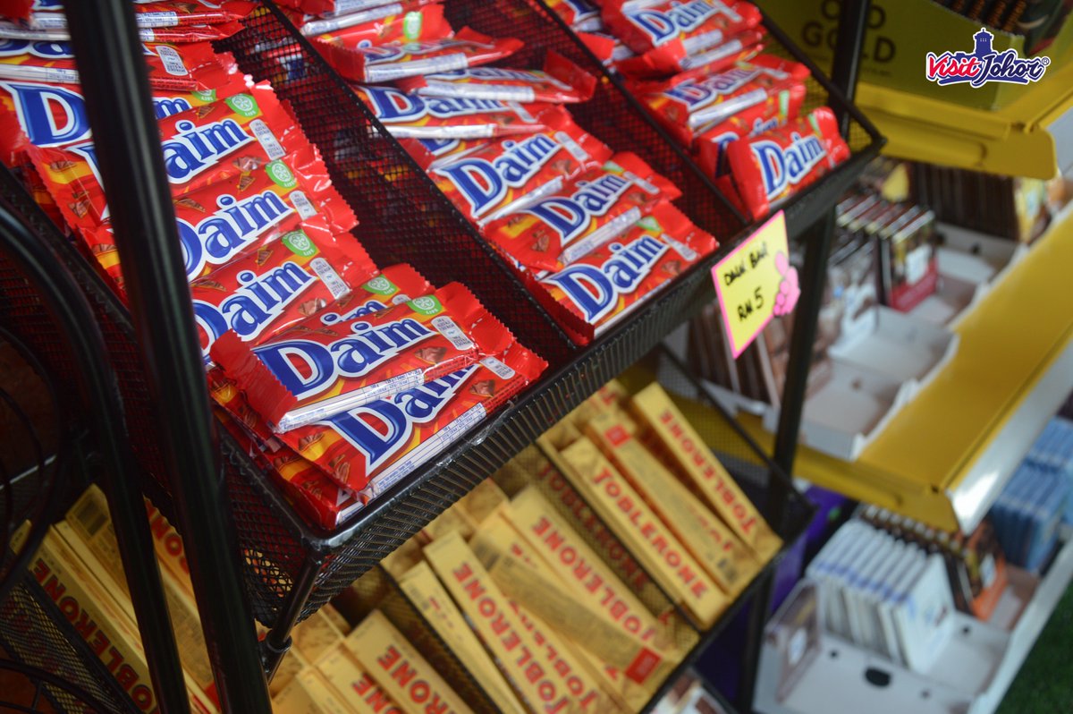 visitjohor_'s tweet photo. Coklat Murah JB | 2, Jln Bakti, Kwsn Perindustrian Dato' Onn, Larkin, JB (KEJOS) | Dkt dgn Poslaju Larkin | https://t.co/jVpRzAolKi https://t.co/7pSJv6wRgW