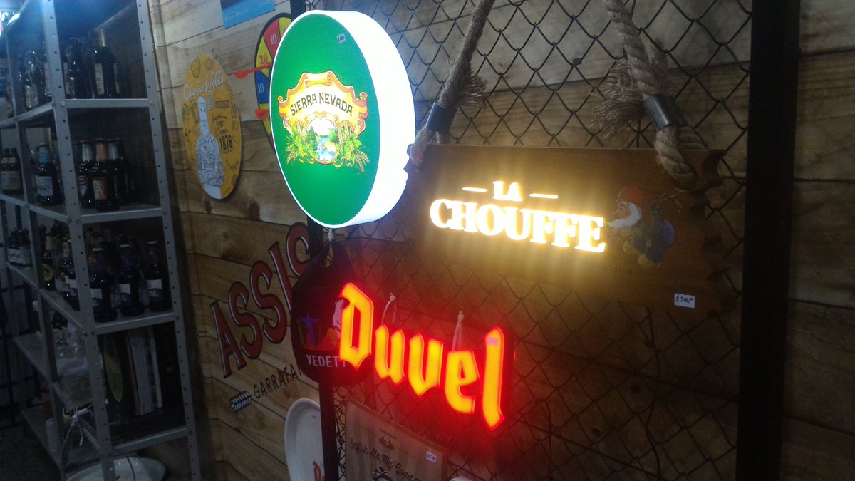 papodebar_'s tweet photo. Sempre sagaz ter gadgets cervejeiros 🍻💓 #EstiloPdB #cerveja https://t.co/BnxLMrZFje