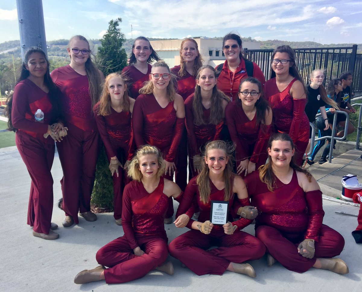 MsLeonard_FACS's tweet photo. JHS received "best color guard" in  their class during prelims at Branson HS. So proud of all their hard work. #YourJHS https://t.co/XehfLznJ7F
