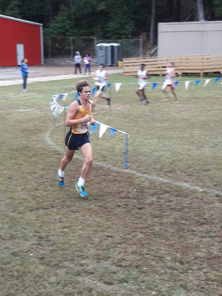 Wheeler_High's tweet photo. XCC V boys got 2nd @ Angora Inv..Alex Dyck 1st place, James Wainaina 9th, Daniel Reis 10th.
JV Boys, Kaelun Smith top 20.
Lady Cats 4thTeam https://t.co/GSOB2t4J7D