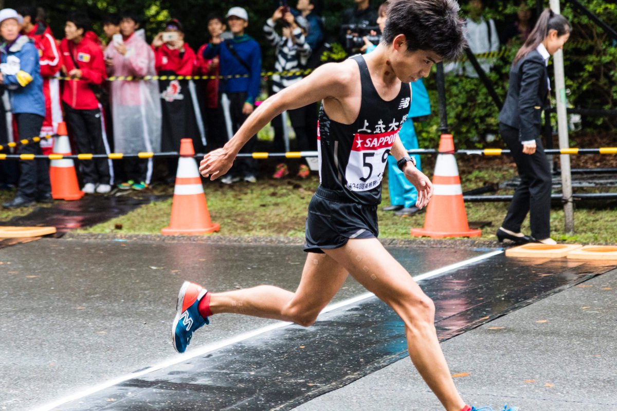 Ekiden News Ar Twitter 10年連続箱根駅伝出場を決めた上武大学 どの選手もタイムロスを嫌い 時計を見ず 触らず 胸から突っ込んでゴールしてくる 上武大の予選会での強さはここにありそうだ 箱根駅伝予選会