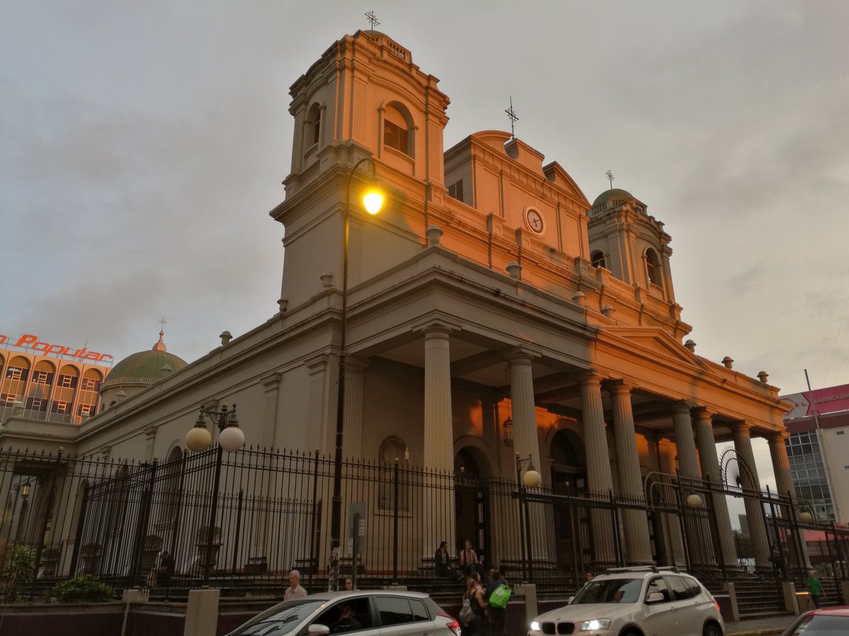 ChepeCletas's tweet image. Atardecer con tintes de verano... #yoamochepe