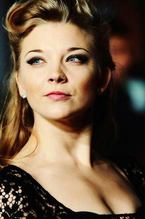 ¤ Leonor Moore
¤ Pedriatra
¤ Madre de Familia 
¤ Sexrol &amp; Freerol 
¤ Rol en DM's

RT para difundir 😙 Gracias