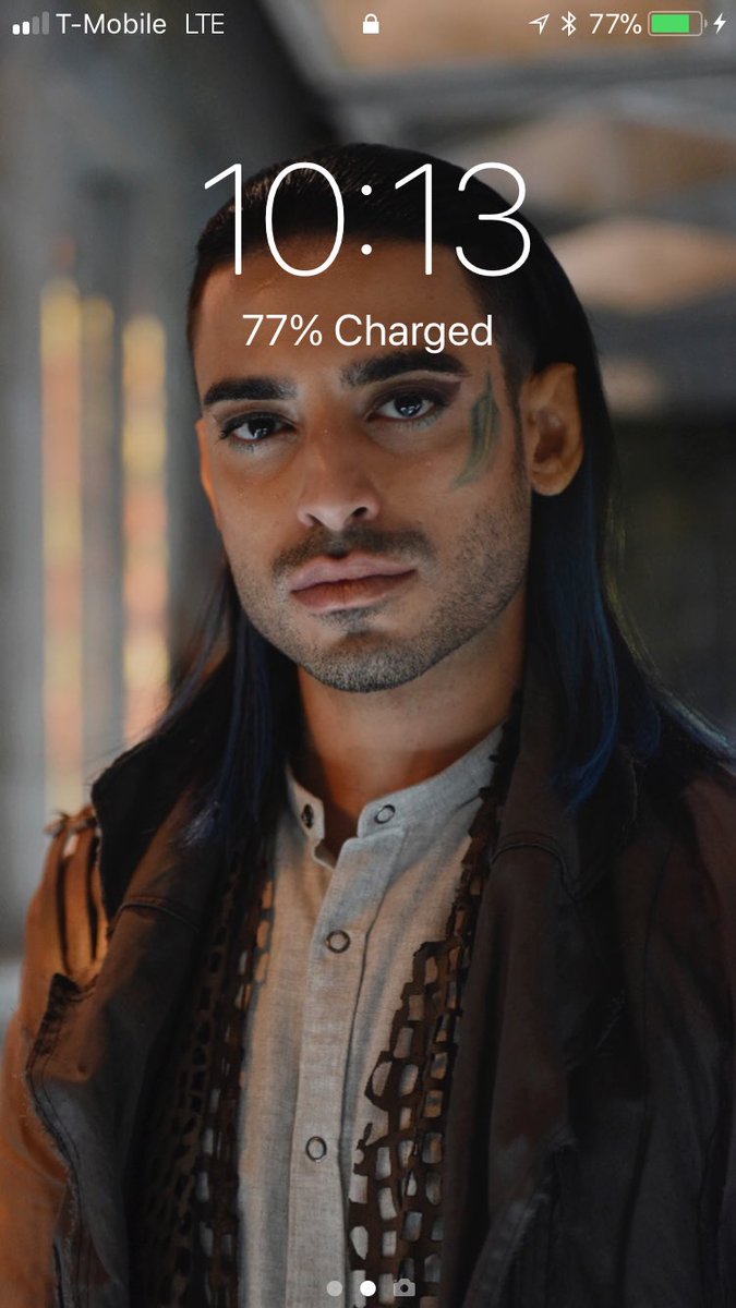 DaylightingNerd's tweet image. //tagged by @RapturousQuiver and yes the two men I’m totally in love with are my wallpapers at the moment.