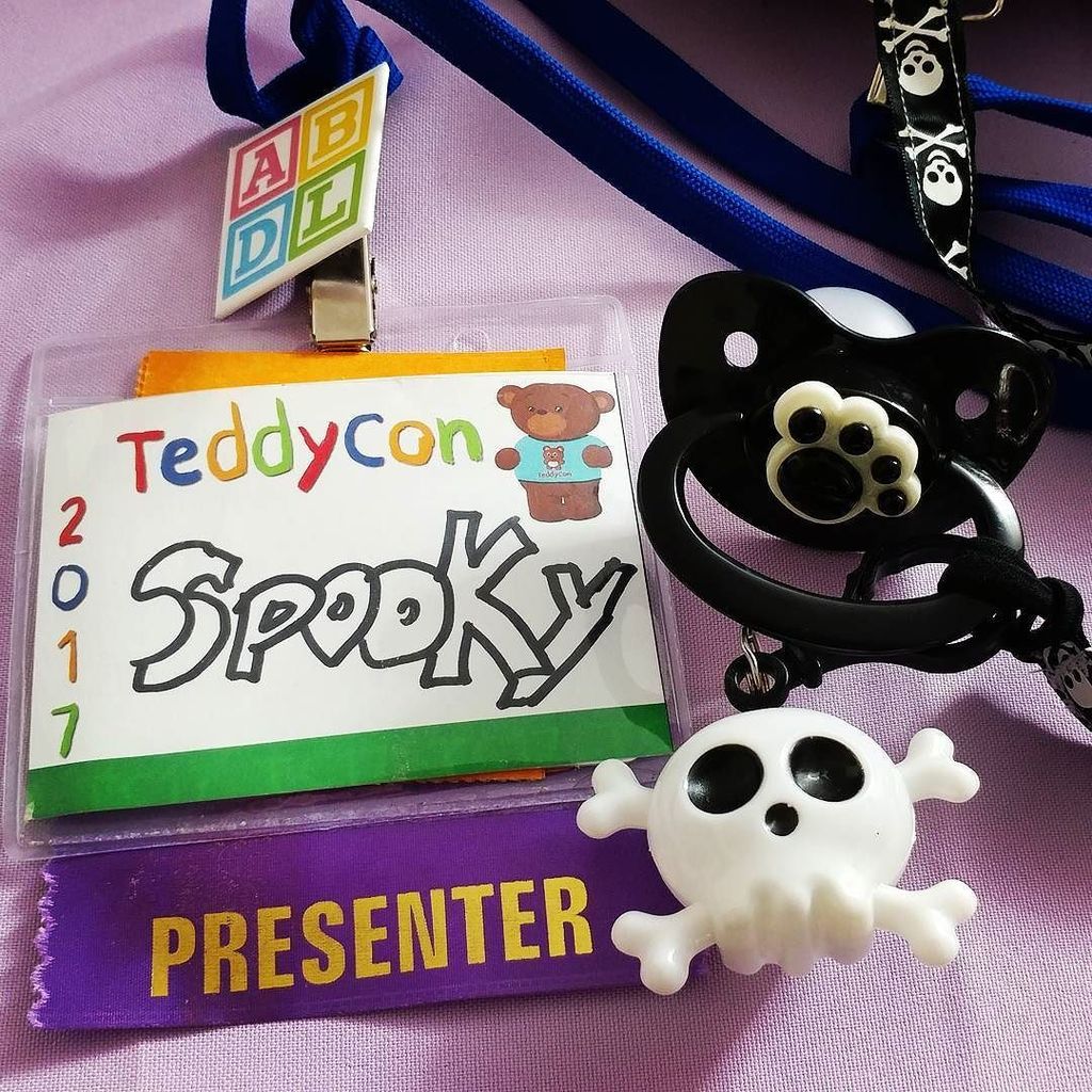 SpookyDBear's tweet photo. Another @teddy_con is almost in the books. It has been nothing short of magical!! <3 #abdlconvention #abdlcon #abd⦠https://t.co/N5cYxmOpeG https://t.co/WVYCDIvidn