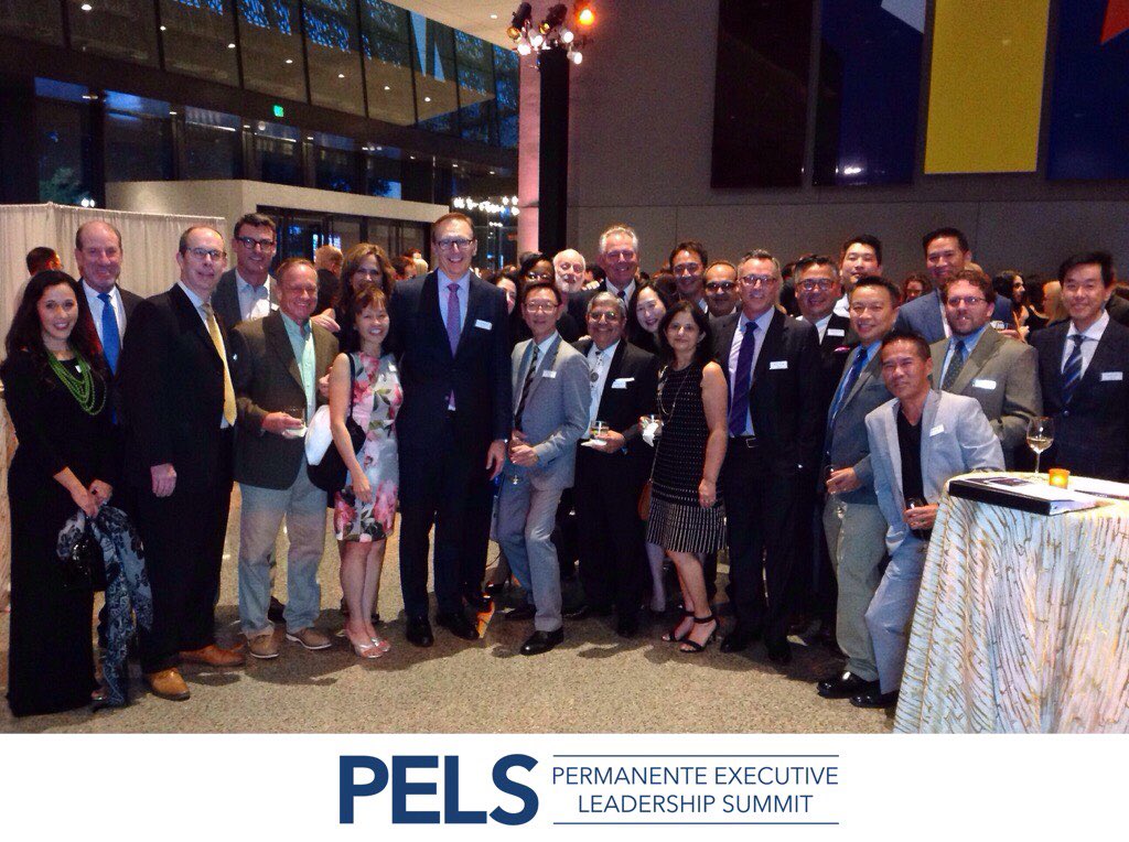JTLeeMD's tweet photo. Leadership is Presence...SCAL #PELS17 @EdEllisonMD #PermanenteMedicine #PELS2017 https://t.co/JRETuafQq7
