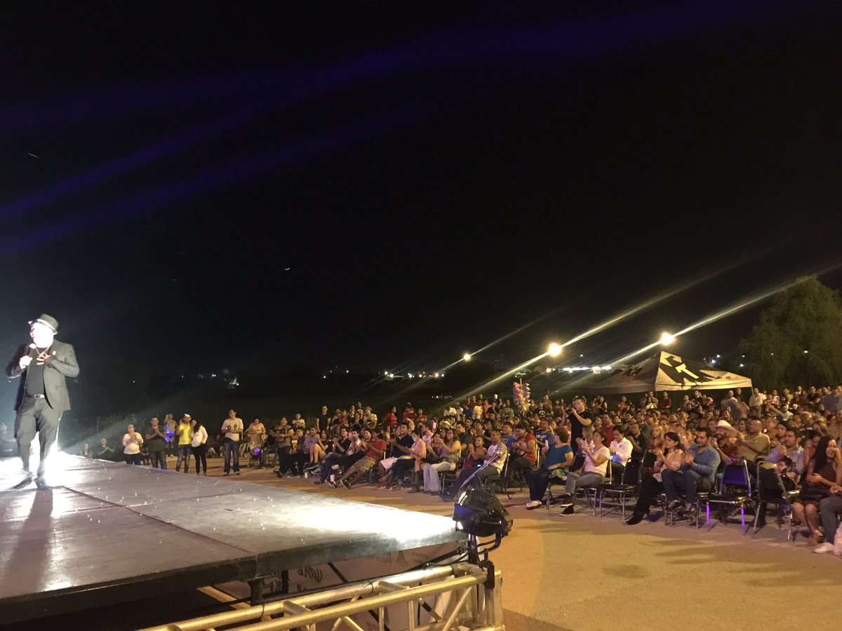 Gg26Fest's tweet photo. Show de @alansaldana7  #NachoFest #PaseoDelRio #PiedrasNegras ven a divertirte aún estás a tiempo https://t.co/H54g2Nnguq