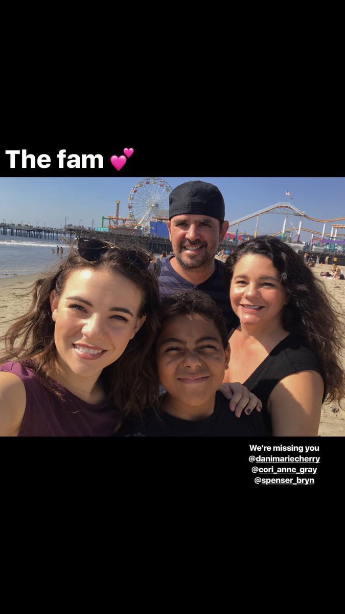 CherryUpdates's tweet photo. Family time ❤️ https://t.co/dH7LGWvnuh