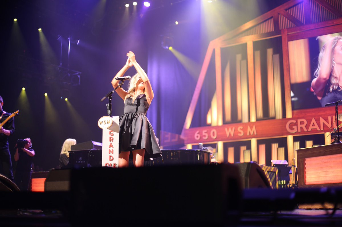 emilyann_music's tweet photo. I have no words. Tonight so many dreams came true. Thank you @opry it was such an honor. #OpryDebut https://t.co/VjCpMEilgq