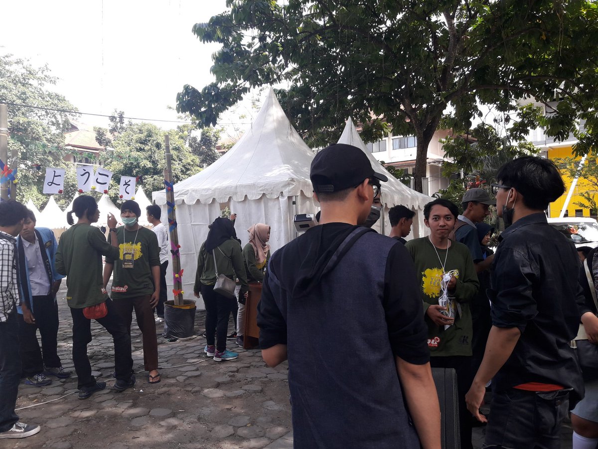 Selamat pagi minna-san.

Yukaina Festival 2017 Day 2 sudah di mulai! Yuk merapat~ 😊

#himjaunpak #sasjepunpak #yukainfest2017