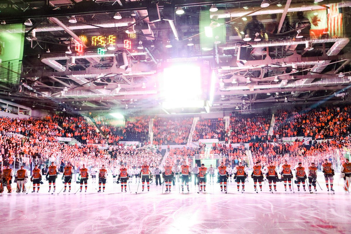 RITtigers's tweet photo. #RIT took over @BlueCrossArena tonight. Our cameras were everywhere. #RITBCW https://t.co/7wzpEQF2bw
