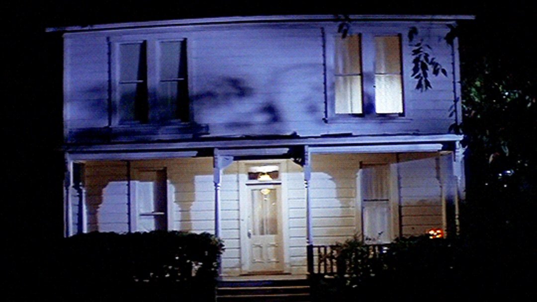 AestheticHorror's tweet photo. Halloween (1978) https://t.co/vvfX332Is4