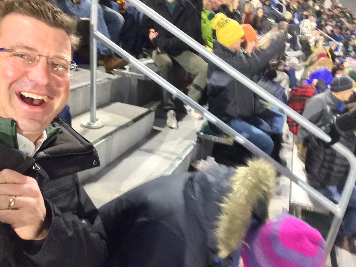 ProfVonfischer's tweet photo. Go @ColoradoStateU Rams! #TearEmAssunder !!!! https://t.co/Oicc3IVwP3