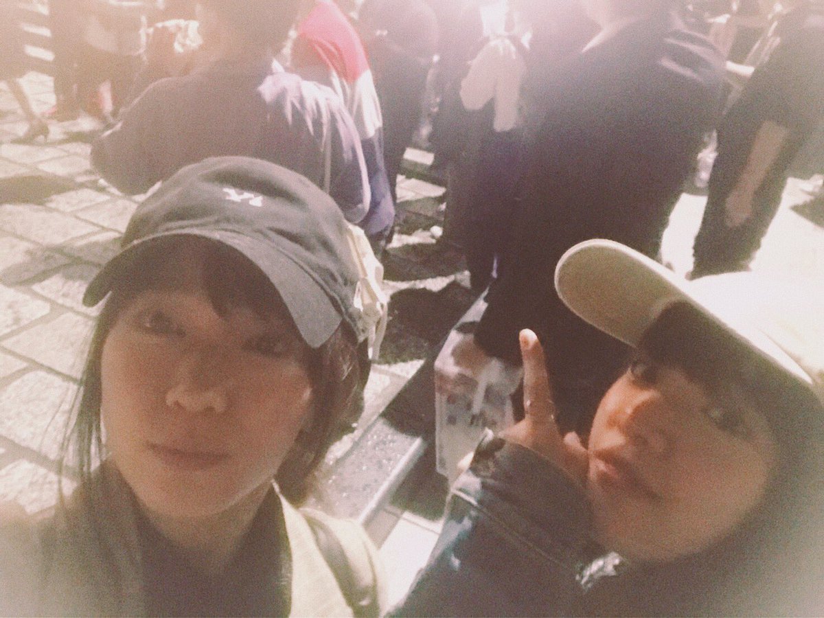 aimyonGtter's tweet photo. おととい吉岡里帆ちゃんと武道館に銀杏ボーイズを見に行きました。
https://t.co/mMF9dOUdd6 https://t.co/wJbv0wNEmS
