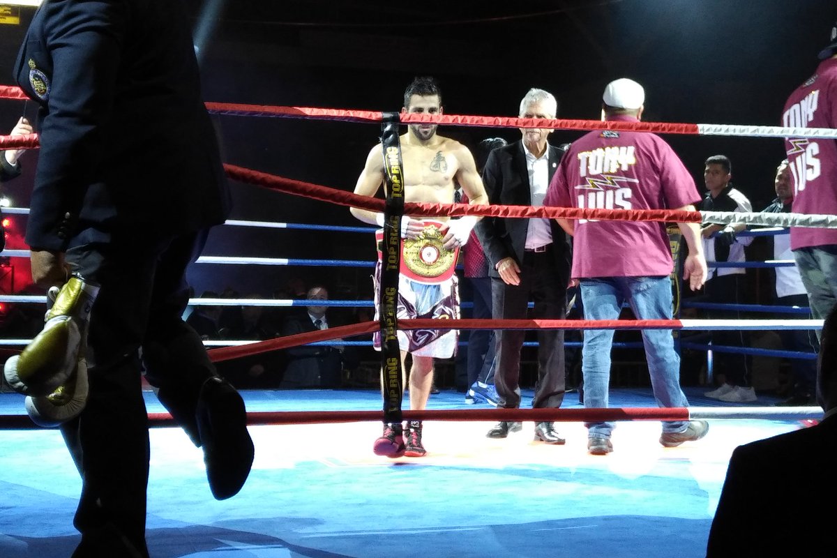 BREAKING: Luis defeats Straffon in civic complex fight  cornwallnewswatch.com/2017/10/14/lui… https://t.co/pVd3mwRw3c