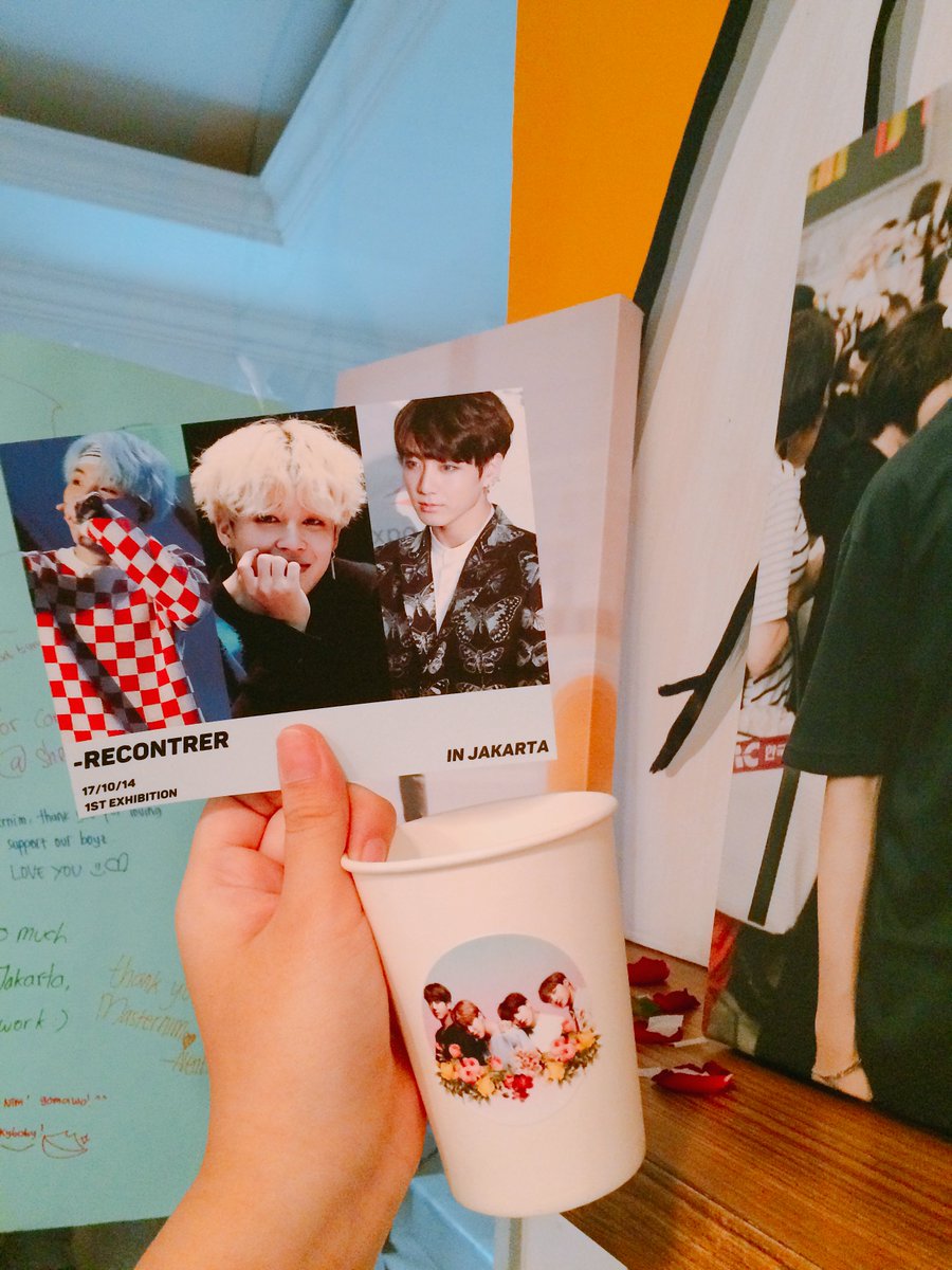 01byeol's tweet photo. thankyou for coming masternims💘✨ @_RECONTRER @BangtanUnionID @bbewithu @hearttoheart95 @minstery_0309 @moonsea218 #RECONTRERINA https://t.co/mW5M0RjI8y