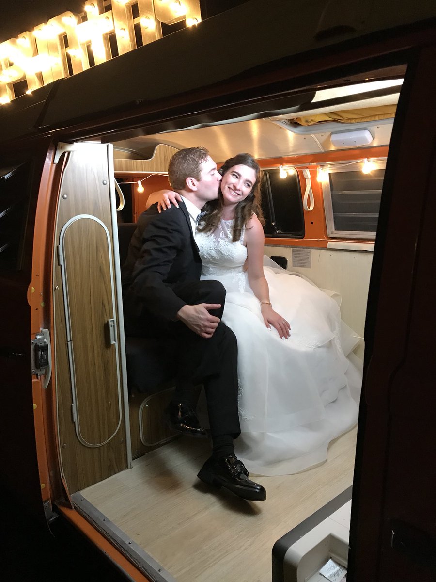 VWPhotoWagen's tweet photo. oh happy day #photobooth #thephotowagen #wedding https://t.co/OJb9X0b05j