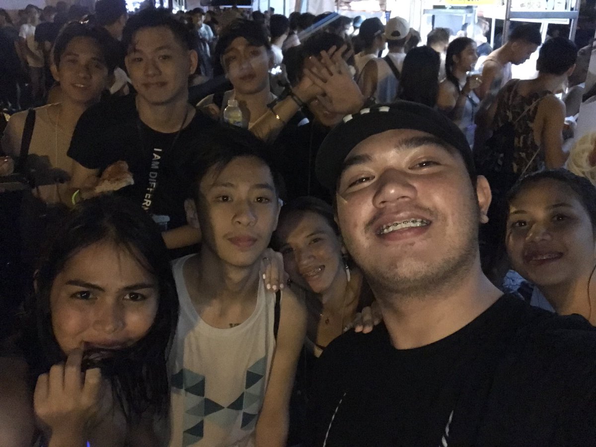 rmrbcni's tweet photo. Last night 💦 #FEELING18 HAHAHAHA https://t.co/kYYLeIKs7k