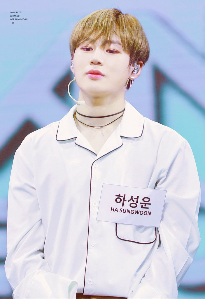 Petit_Leuming's tweet photo. 171013 마닐라 팬미팅
이쁘고 귀엽고 난리난리다😂😂
#하성운 #성운 #워너원 #SUNGWOON #WANNAONE @WannaOne_twt https://t.co/XnE9RD28Op