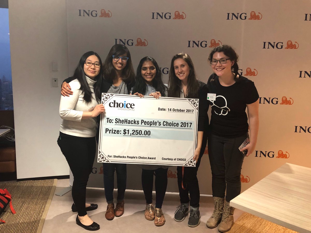 Sebbenbear's tweet photo. Thanks to everyone who helped! Our team won the People's Choice Award for StyloSHEBot #chatbots #shehacks2017 #womenwhocode #noveltycheque https://t.co/ZOyYN2Wo0L