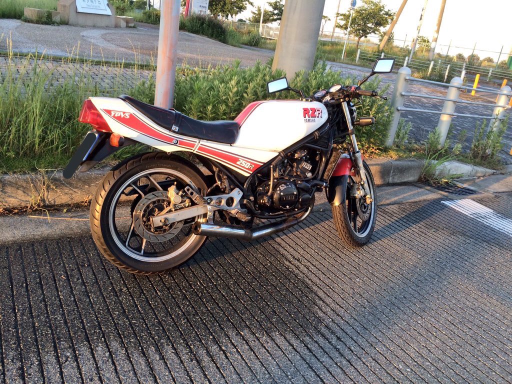 rz250系集合マフラー、チャンバー - 通販 - www.photoventuresnamibia.com