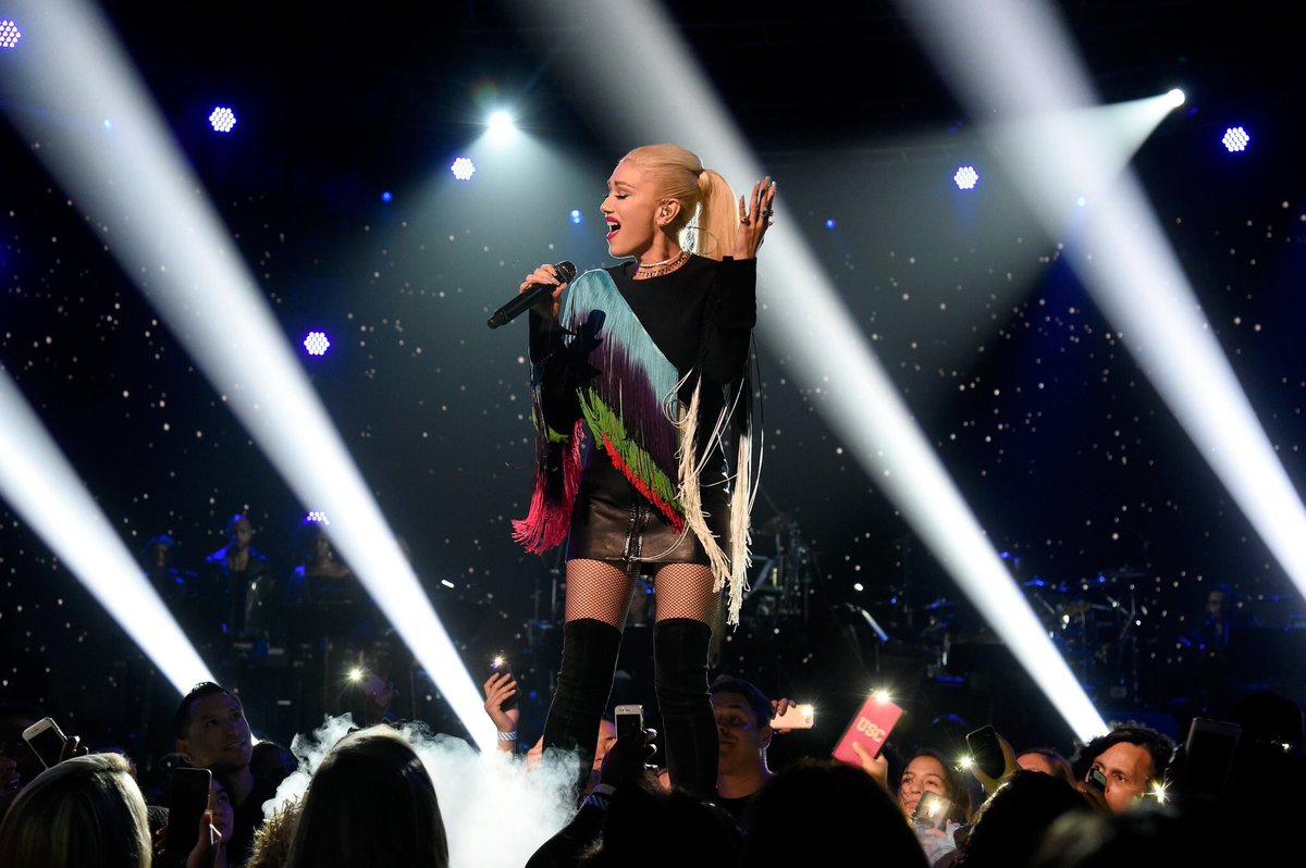 beaconstreet's tweet photo. .@gwenstefani graced the stage and performed a stripped down version of #UnderneathItAll tonight for #SOMOSLive https://t.co/2M8OrGZ9nq https://t.co/24zFRIJ2YU