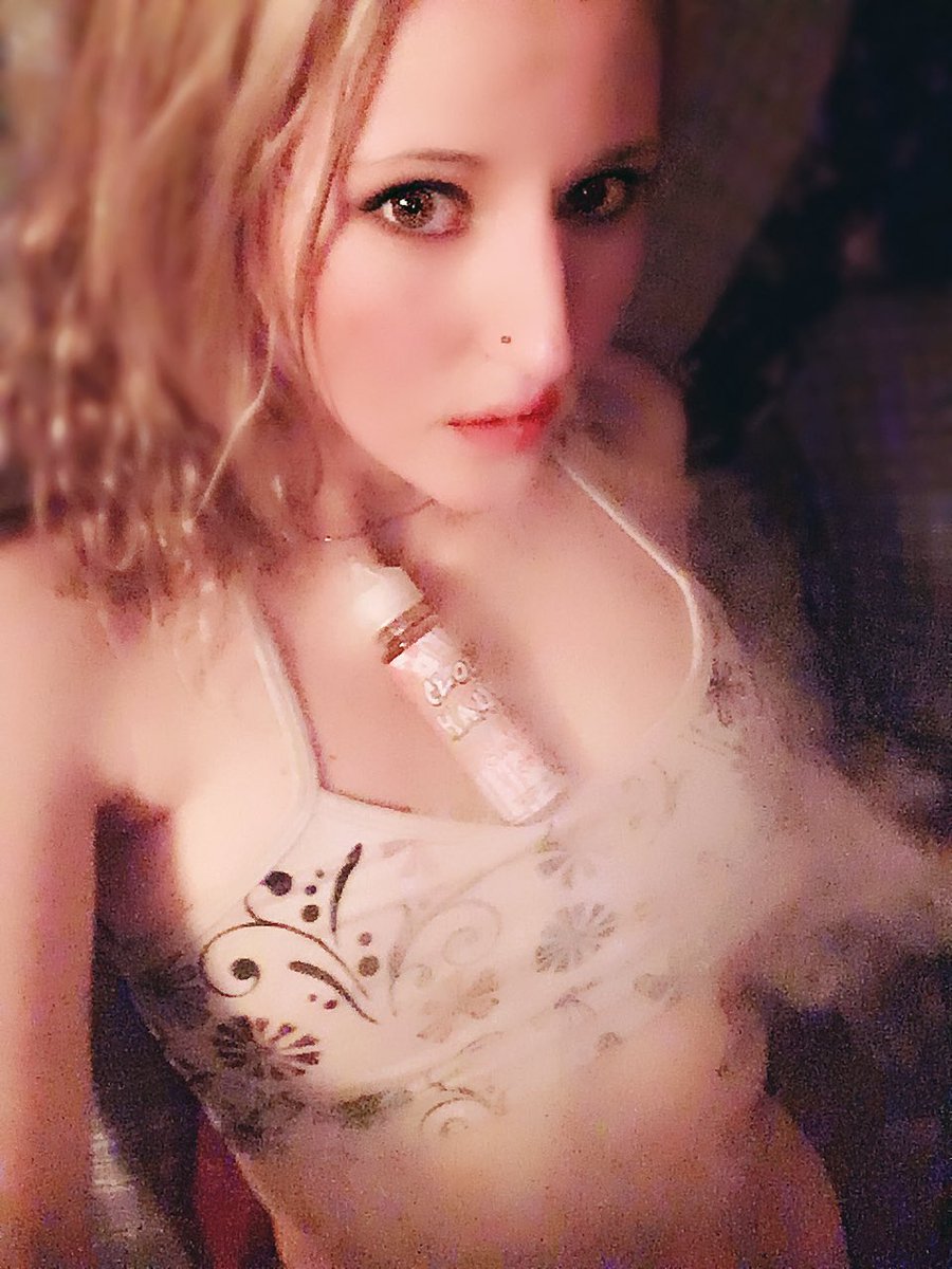 foggingblonde's tweet photo. Custard Eh? Crafted by Cloud Haven E Liquid https://t.co/eieSy3MhHZ