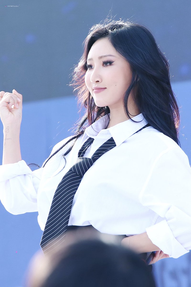 171014 홀가분 나이트마켓  콘서트 #마마무 #화사
우아,,우아,,우아해,,,👑

goo.gl/ko7vwH
goo.gl/iGYYeJ