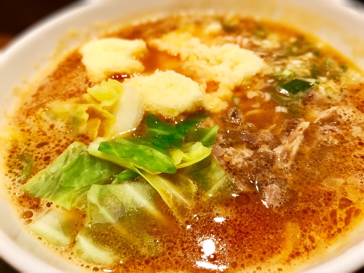 Kiyoshiibe's tweet photo. 来たよーー♪(๑ᴖ◡ᴖ๑)♪
NEARO。
新商品のトマトラーメンがめっちゃ美味しいーー(*ﾟ∀ﾟ*)
あっ、トッピングのチーズはダブルが最高のオススメっす！
#NEARO #直ちゃんラーメン https://t.co/bL0H0JBcAr