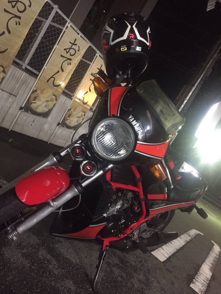 rzr_import's tweet photo. RZ250R 29Lオーナーさんの@RZ250R819 です

ビキニカウル、アンダーカウル！
センスあります

#RZRの溜まり場 
#メンバー紹介
#29L
#YAMAHAが美しい https://t.co/vunDzBBI4K