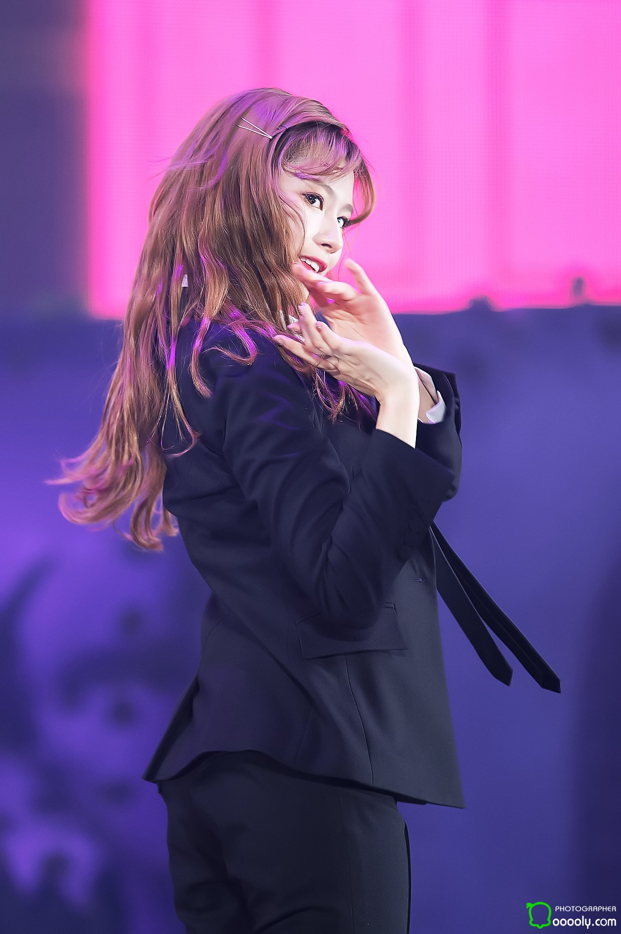 DMJyEn8VoAAh5M2.jpg:orig