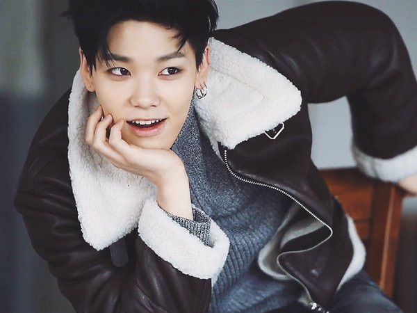 SHappyforyou's tweet photo. #HappyZeloDay #ZELO #BAP #ShinningZeloday 
omg! it's your birthday baby.. https://t.co/Ix0J30nStY