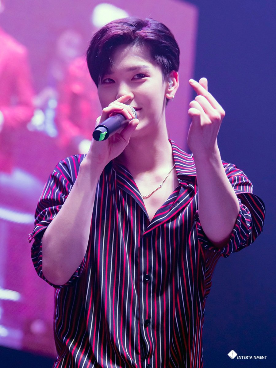 SHappyforyou's tweet photo. #HappyZeloDay #ZELO #BAP #ShinningZeloday 
Ilove you sooooooooooo much! https://t.co/HwYVotqCMt