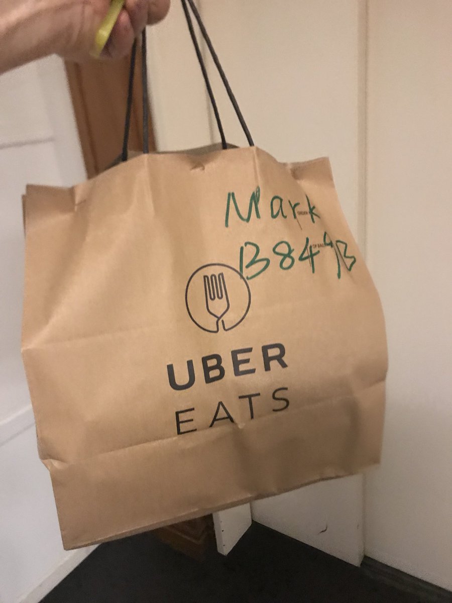 MarkKentwell's tweet image. Back on the @UberEATS train & it’s working really smoothly. Big ups guys, it’s all we could ask for. #weliveinthefuture #systemsthatwork