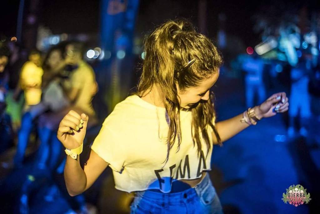 DjerbaFest's tweet photo. Just dance 💃
#PulpEvents #InArtWeTrust #DjerbaFest #music #dance #techno #rave #electro #party #housemusic #dubste… https://t.co/G5J93ZNQje https://t.co/9RNpQHfkCx