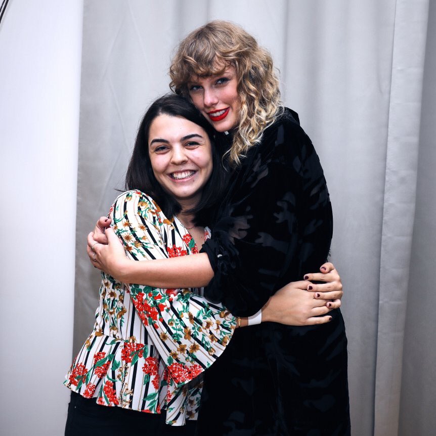 wildestdream92's tweet photo. @taylorswift13 thank you so much for picking me!!! I love you ❤️🙈 @taylornation13 you guys are so nice! ❤️ #reputationsecretsession https://t.co/z4TLIWcZ3i