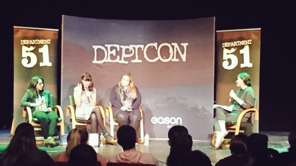 derekcarney16's tweet photo. Great Saturday panels at #deptcon3 with lots of laughs and writing advice from Irish and other #YA authors @Dept51 https://t.co/PsQfs1xnxr