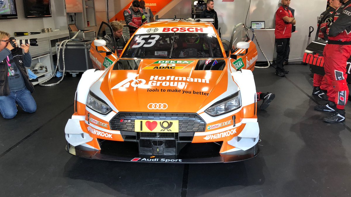 audisport's tweet photo. Championship contenders ready for Qualifying #DTM #DTMFinale the #LeagueofPerformance https://t.co/1Wh93K1hNe