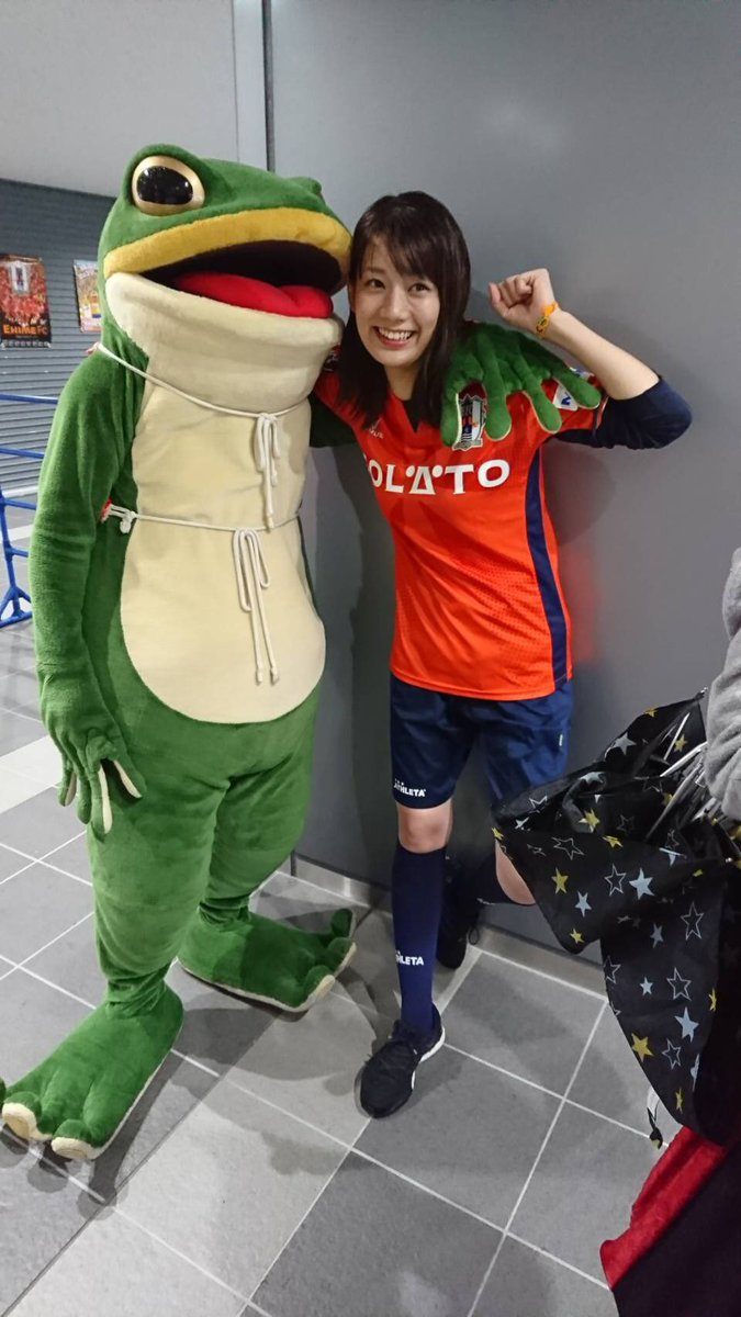 一平くん ほら 見て見て ミキの美顔にオイラの唇が ソッと寄り添っております ウヒィ Sato Miki626 副菜 一平くん ほら 見て見て ミキの美顔にオイラの唇が ソッと寄り添っております ウヒィ Sato Miki626 副菜