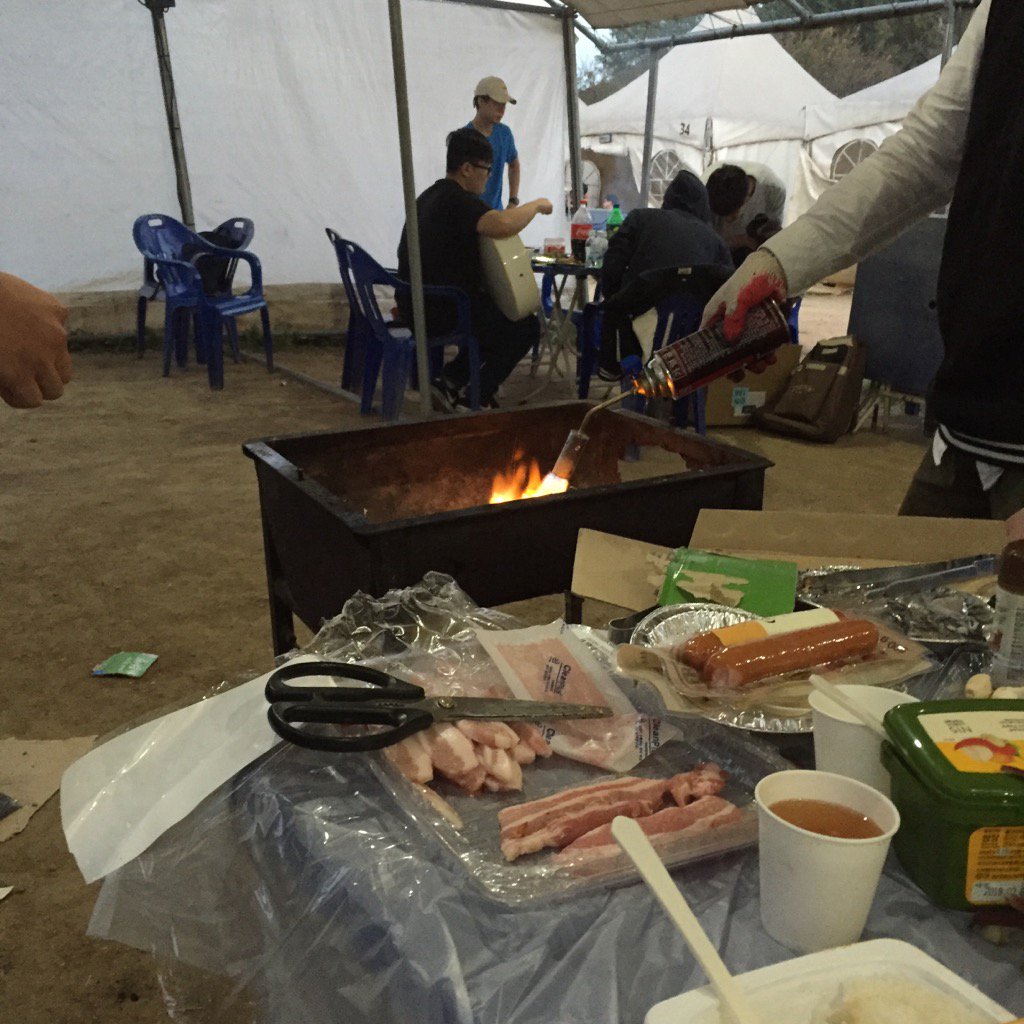 sujin9249's tweet photo. 이제 춥다.. https://t.co/iX9CeHMeb2
