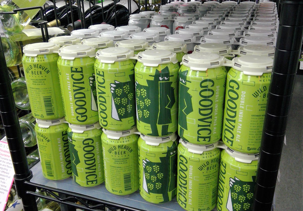 WhatsNewAtDPS's tweet photo. New #IPA from @BeerWildHeaven 

This one features a mysterious, stealthy, hop-hawker. Can you even bootleg hops? https://t.co/Dx2taVIga9