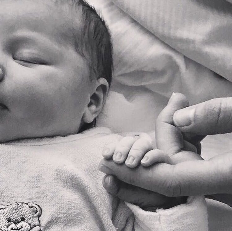 MiriGossnerFan's tweet photo. “Welcome to the world little Matilda! We are full of love😍😍😍” https://t.co/vxQCigGRpA