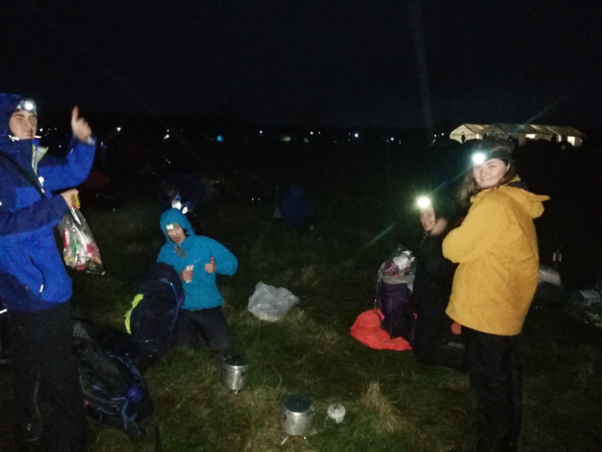 merander3000's tweet photo. Team 22 cooking brecky and over night all up and moving #peakassault50 https://t.co/8rVnjxmUcn