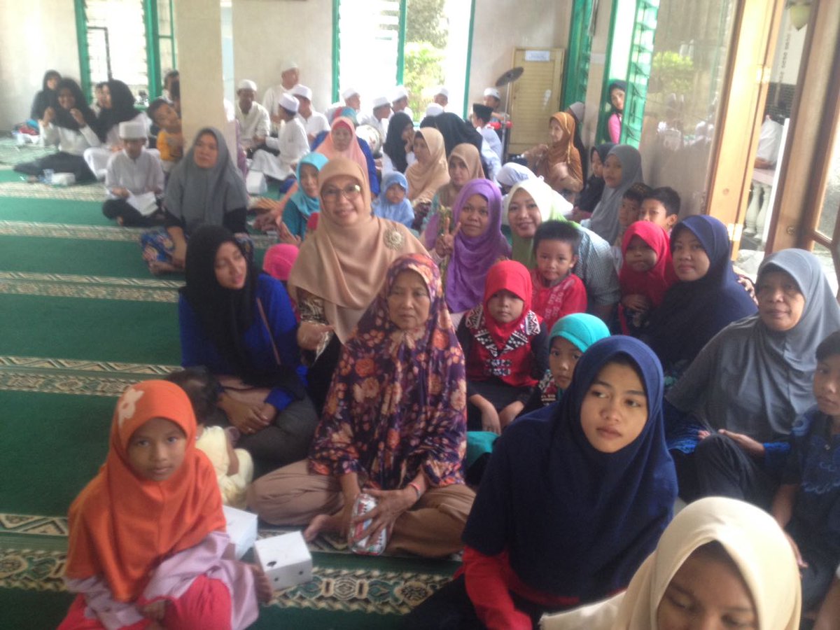 PEMERINTAH KOTA DEPOK | #AyoPakaiMasker tweet media