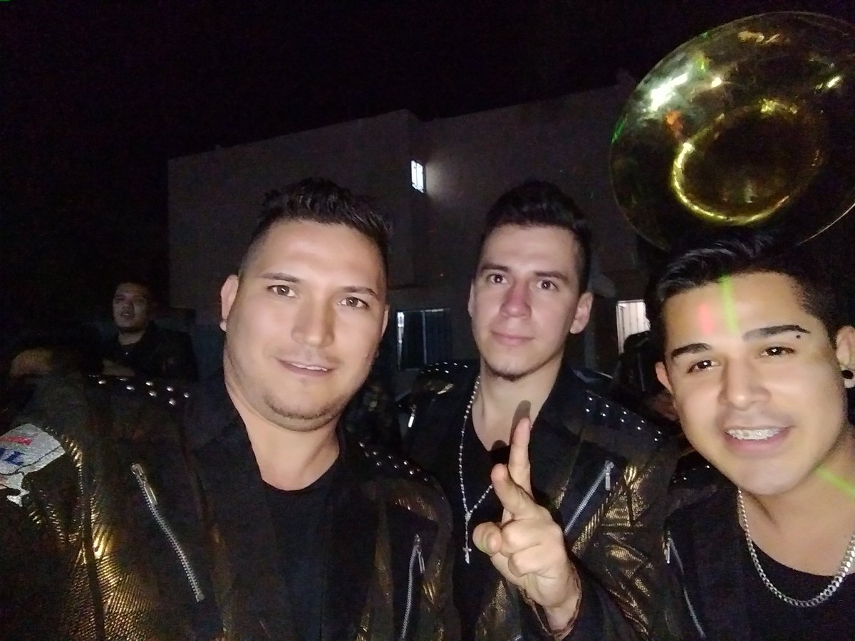 LaRealDeMty's tweet photo. Y seguimos trabajando y es #LaRealDeMonterrey la seción de Vocalistas de #LaReal https://t.co/o8F1l68l3M
