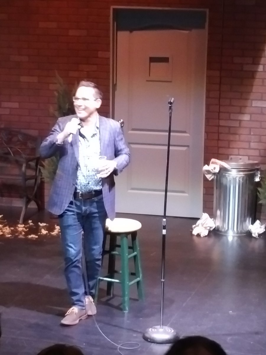 cashmobstalbert's tweet image. Amazing night with @LeadingEdgePT at the @yegcomedy Thanks @WendyLiebman @lorigibbs @kevinstobo @ExtraLars @davenystrom #funny