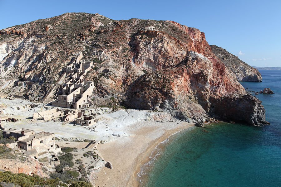 TraveltoMilos's tweet photo. Paliorema beach, #Milos #TraveltoMilos #Paliorema #beach #Cyclades  #holidaygr, passion for ☼ #Greece
https://t.co/wyANEU9RLa https://t.co/ZvAYBurymO